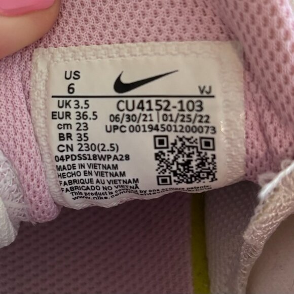 Nike Air Max Bolt CU4152-103 Womens Sneakers Size 6 White Pink Basketball Shoes - Picture 6 of 10